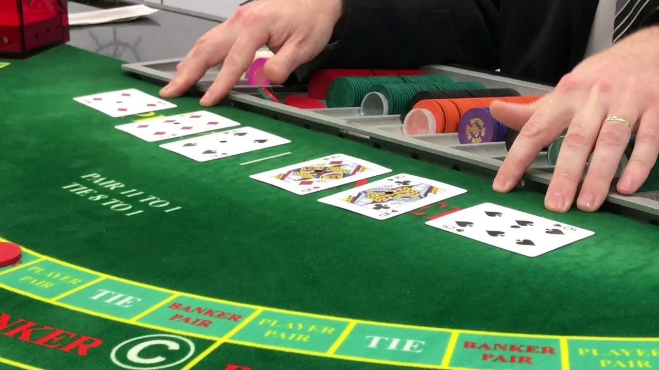 Mesa de bacará casino bet 36